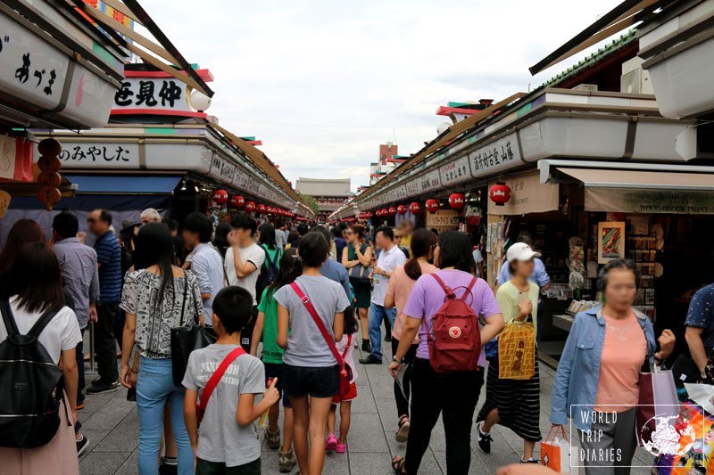 Before you reach the temples of Asakusa, you must cross Nakamise (the street shopping mall) and, if you like all things Japan, you'll find it hard to pass through without buying anything. Find out more!