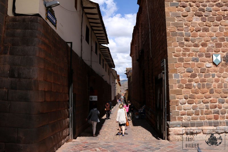 cusco peru walk