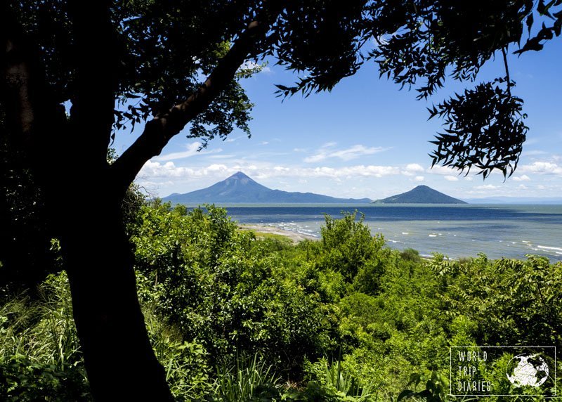 The drive from Managua to Leon (Nicaragua) was beautiful all the way but this view was just too stunning to be true.