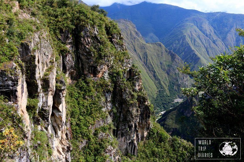 inca bridge machu picchu peru