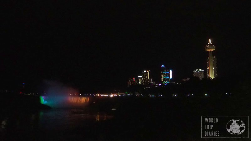 The Niagara Falls light up when the light is gone and it's one beautiful sight. Even tired, the kids were able to spot and marvel. Click to read more!