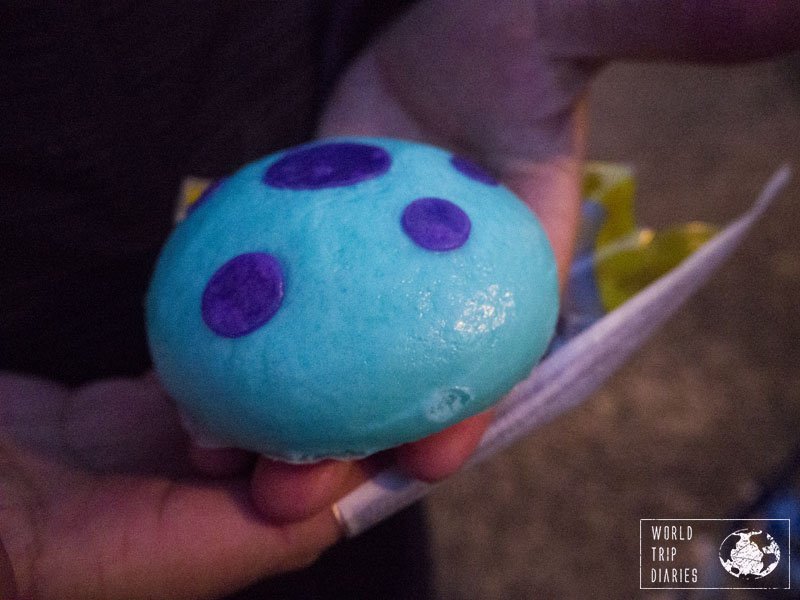 Sully (Monsters Inc) pork bun in Tokyo Disney Sea. Tokyo Disney parks offer many of these adorable things. Click to know more!