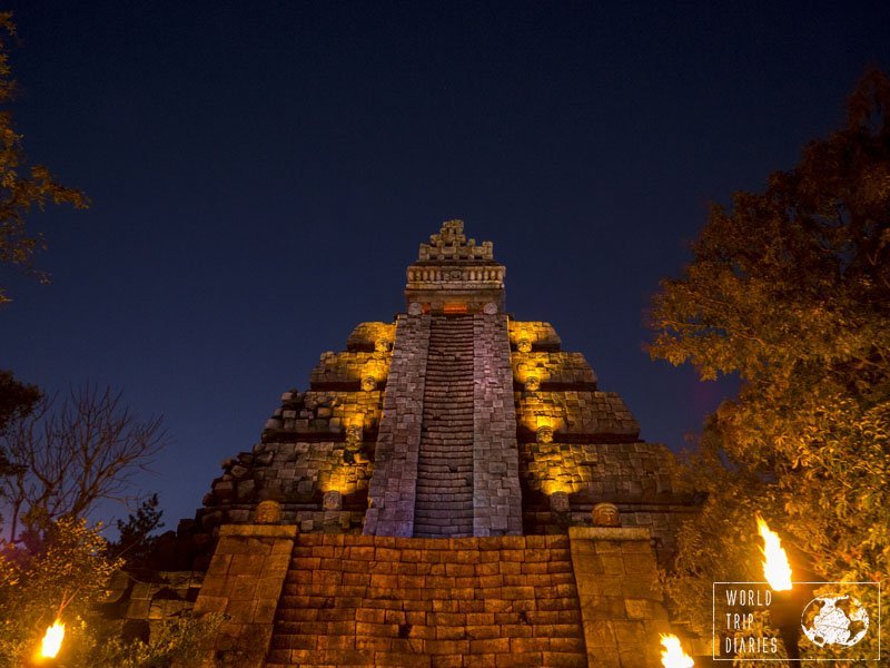 The Indiana Jones' ride is pretty cool and right next to Raging Spirits. One of the best parts of Disney Sea Japan for teenagers - not so cool for the little kids. Click for more!