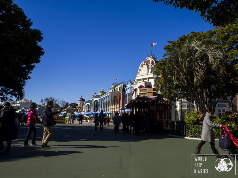 Everything and every detail is perfect in Tokyo Disneyland. We loved it - it's great even just to walk around! Click for more!