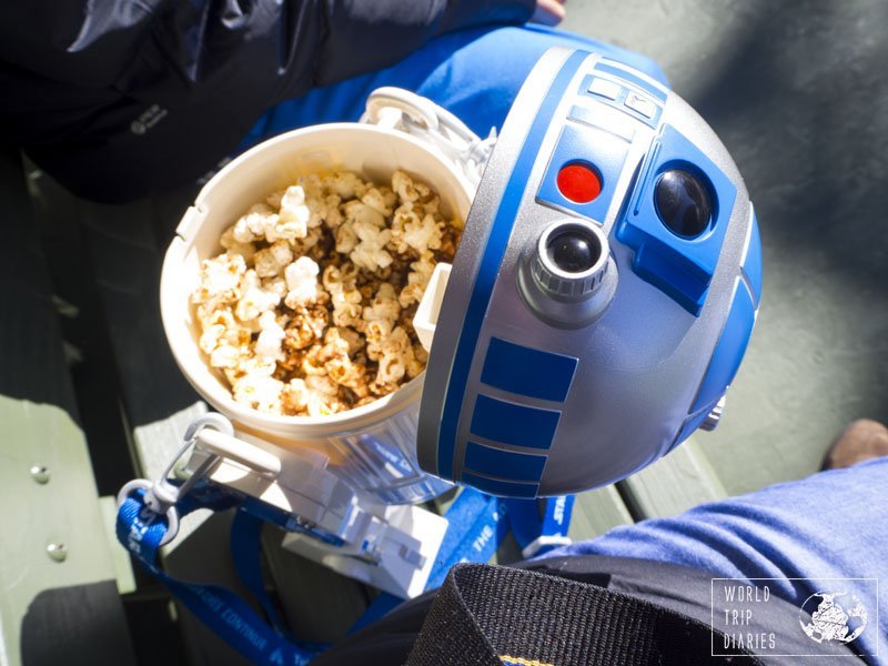 Tokyo Disney offers the best buckets for the popcorn sold at the parks. We were torn between getting the R2D2 or the BB8, but the R2 was closer. Click to know more!