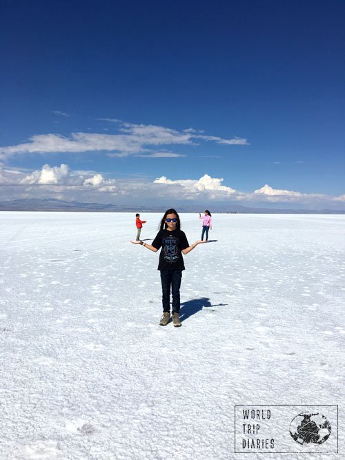 salar uyuni bolivia kids