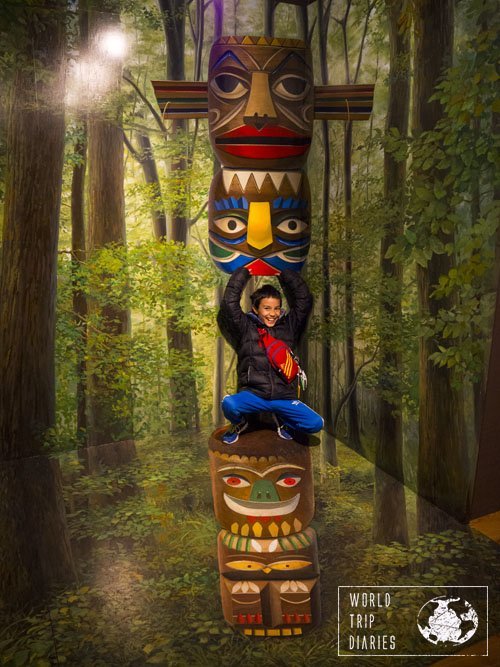 Kid #3 being part of an aboriginal totem. It's in the Trick Art Museum, in Yokohama, and it was super fun.